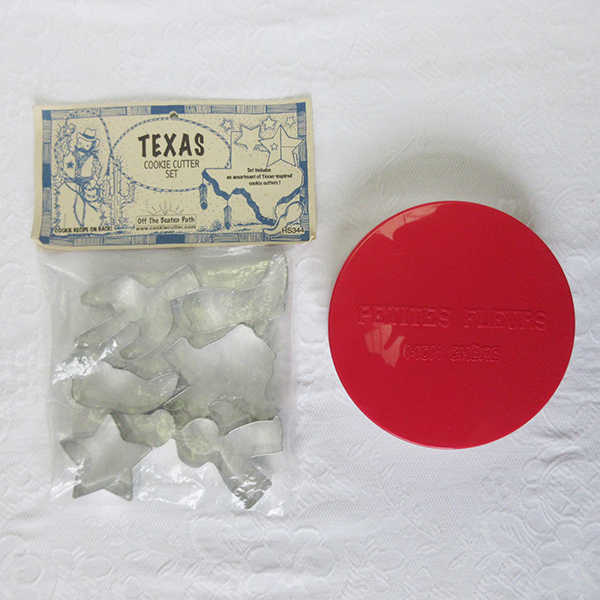 未使用 ■ USA製 TEXAS テキサス / MON CHERE モンシェール PETITES FLEURS クッキー型 お菓子 スイーツ