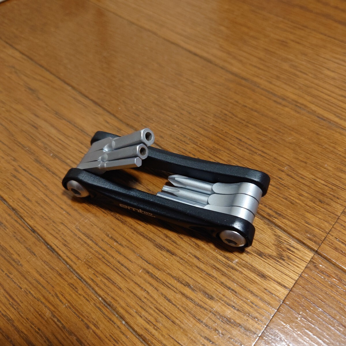 極美品 SPECIALIZED emt pro road スペシャライズド マルチツール　小型軽量　携帯ツールロードバイク　クロスバイク　MTB