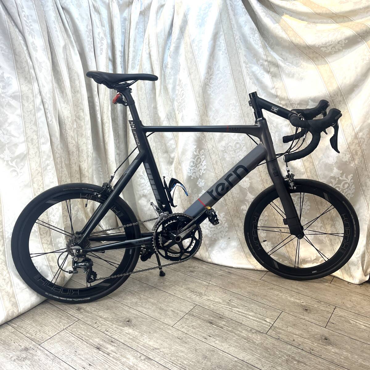 Tern/ターン surge pro 20インチ 2023 限定カラー ブラックガンメタル サージュプロ 自転車 黒 ミニベロ サイズ:520 小径車 (o)0127A