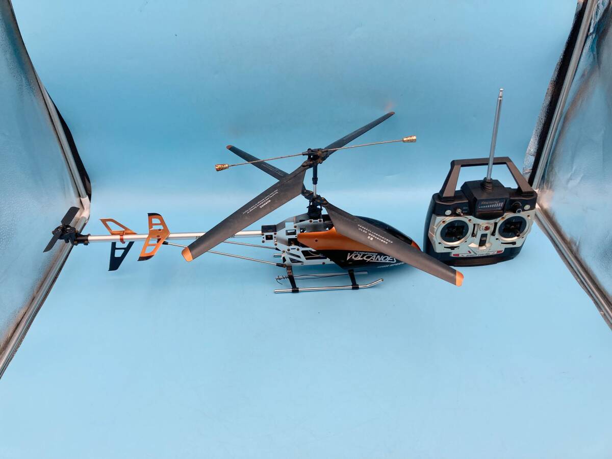F1812　ヘリコプターラジコン VOLCANOES　ジャンク　