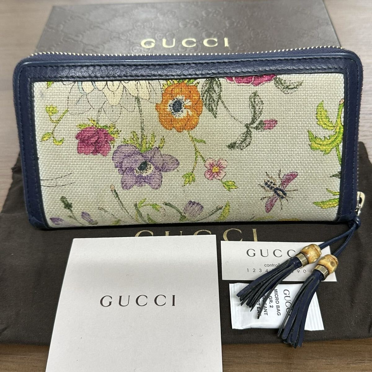 グッチ　GUCCI 財布　長財布　フローラ　花柄　バンブータッセル　ラウンドファスナー　レディース　