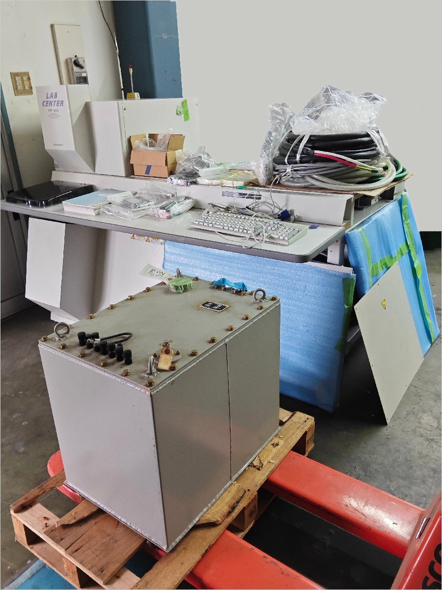 島津製作所　SHIMADZU XRF-1800　鉱物　成分分析　　岐阜発（引き取り希望）