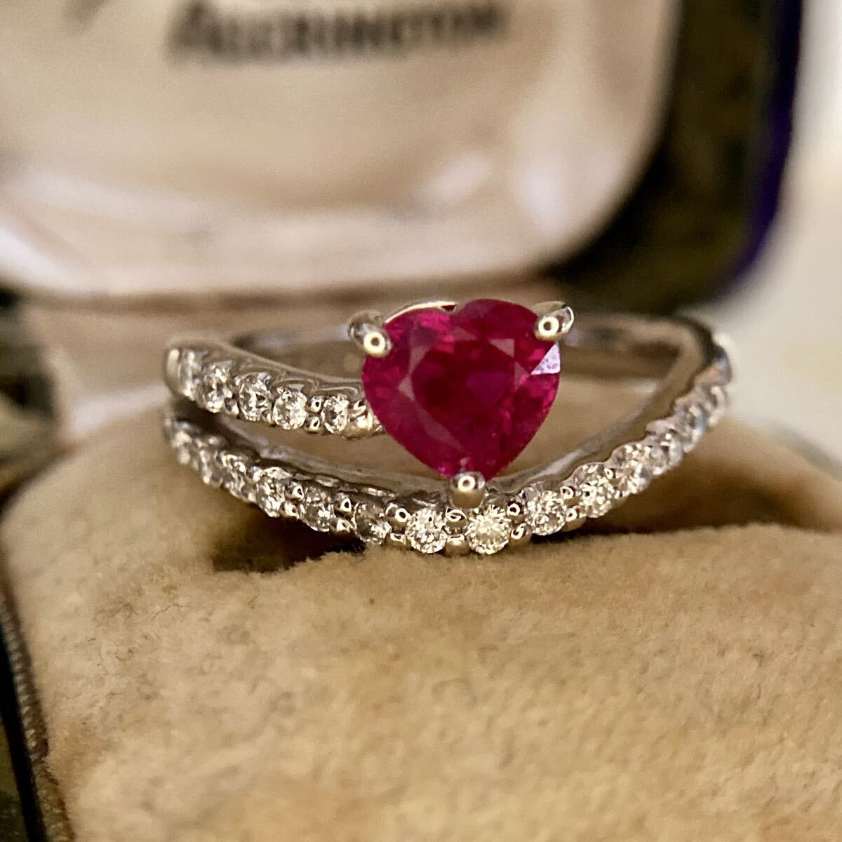 pt900 ビルマ産　ピジョンブラッドハートルビー1.01ct ダイヤモンド0.20ct 指輪　 リング