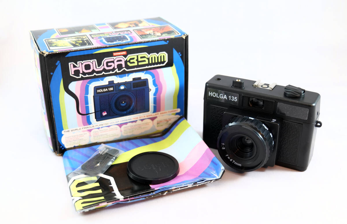 【新品・未使用】 Holga ホルガ 135 35mm BK ブラック トイカメラ フィルムカメラ【A0021】