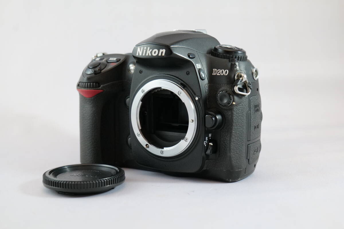 【訳あり】 ニコン Nikon D200 デジタル一眼レフカメラ ボディ ジャンク品【A0029】