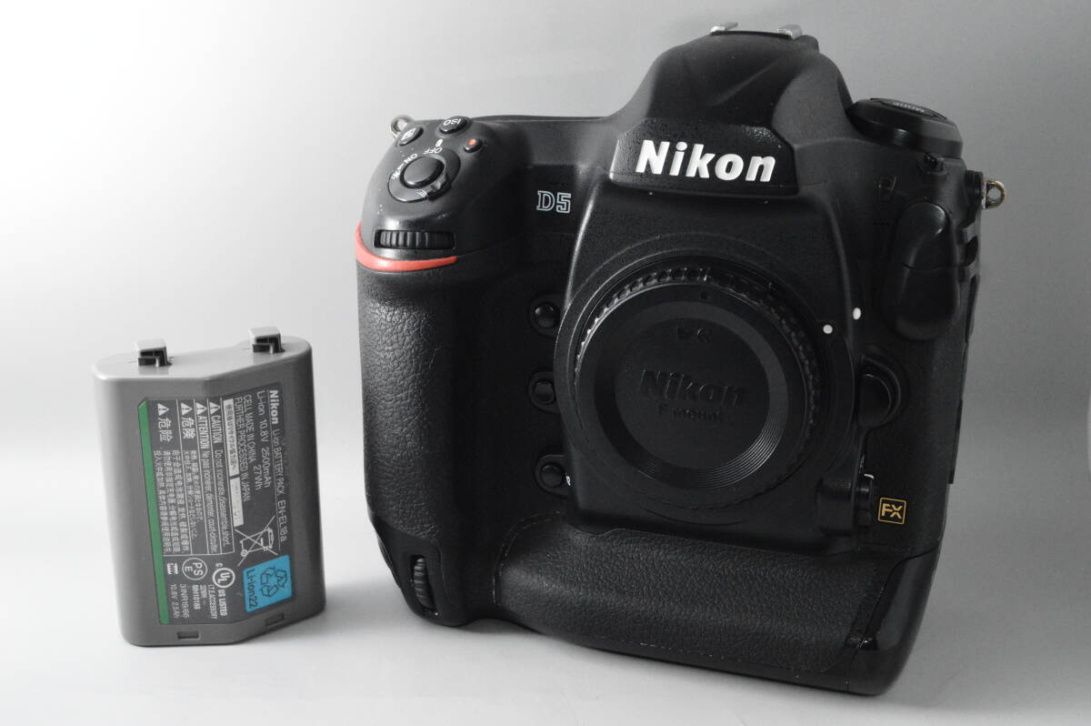 #a2640【良品】 Nikon ニコン D5 ボディ（CF-Type）