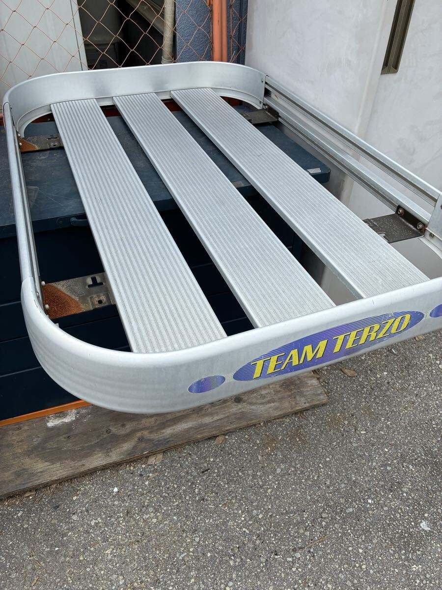 ルーフキャリア　TEAM TERZO 鍵付き　ジムニー等に