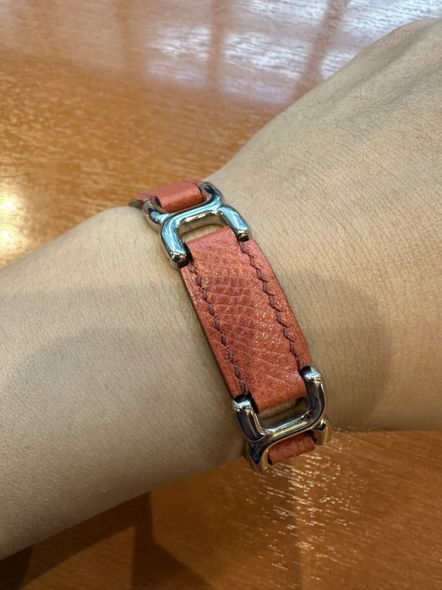 美品　エルメス HERMES ブレスレット レザー　シルバー　ユニセックス レザー バングル レザーブレスレット アップルウォッチ