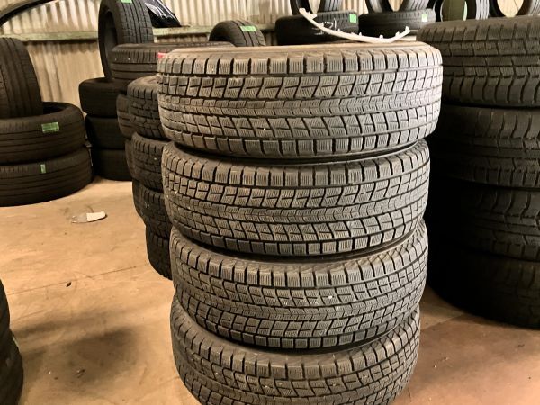 バリ溝　225/65R17 　4本セット　DUNLOP WINTER MAXX エクストレイル デリカD5 CX5 CX8 ハリアー RAV4　225/65　R17