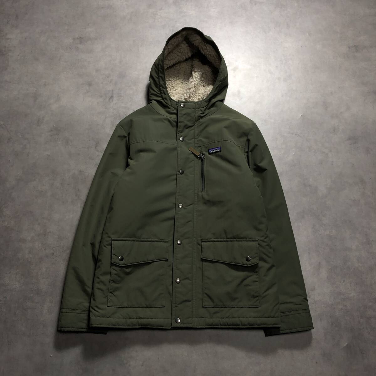 WQ1011●patagonia：ボーイズインファーノジャケット ●XL14● オリーブグリーン ジュニア アウター ブルゾン 裏ボア ナイロン ジャンパー 