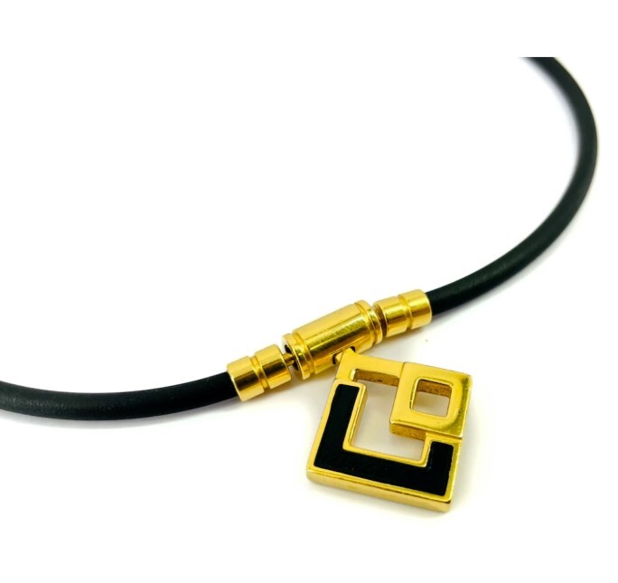 ■【中古品・本体のみ】コラントッテ TAO ネックレス AURA 【プレミアムゴールド】　Colantotte L（47cm）TAO アウラ K10122