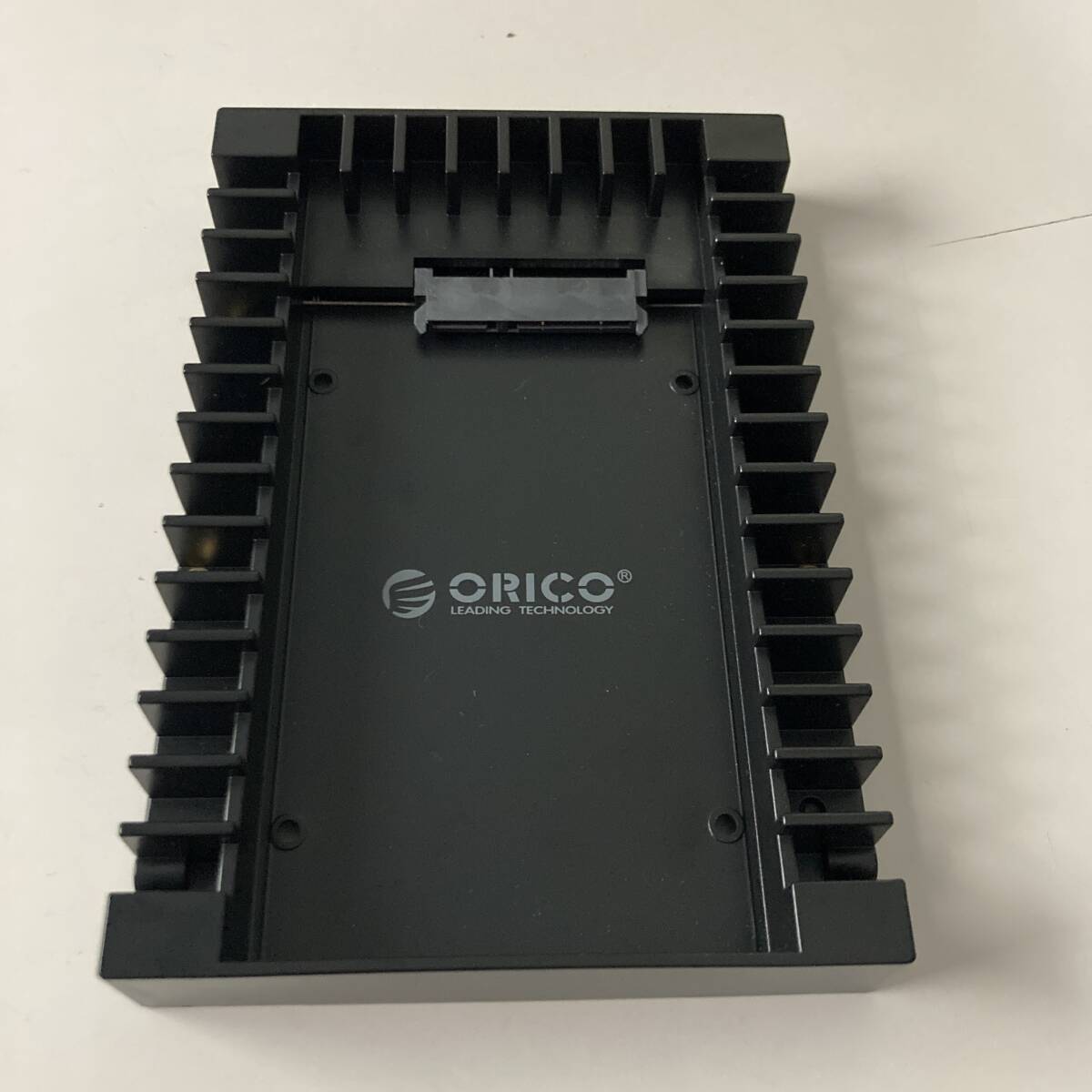 ★ ORICO 2.5インチ HDDアダプター 中古品 F2395