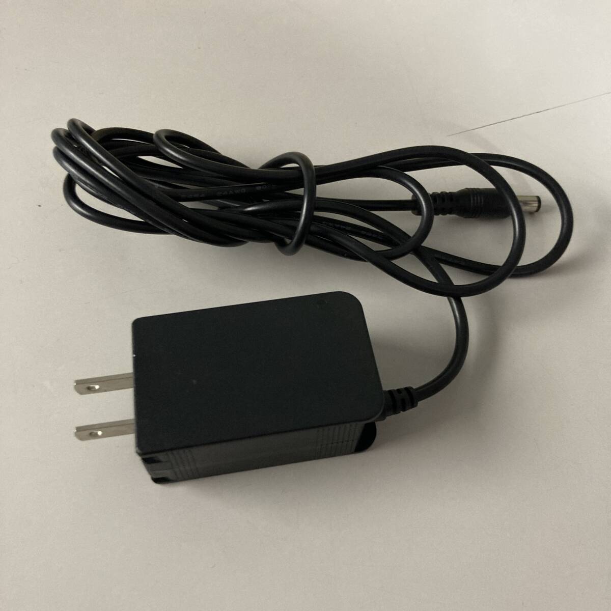 ★ AC/DCアダプター 中古品 F2388