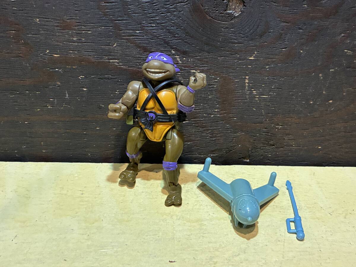 ミュータントタートルズ　ドナテロ　Sewer Swimmin' Donatello