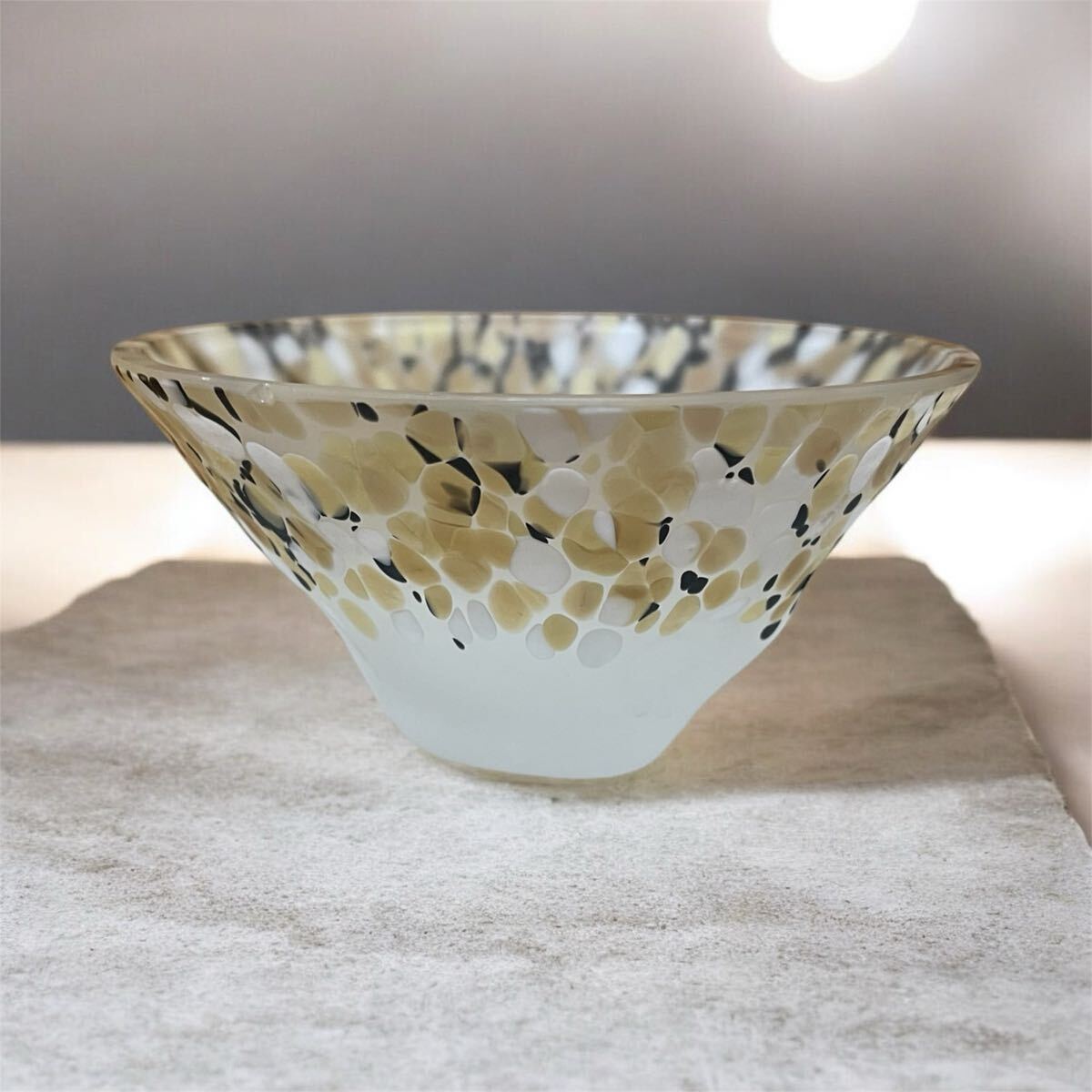 管R022 和モダン ガラスボウル 小鉢 フロストガラス モザイク柄 手作り風 作者不明 (箱無し)ガラス グラス