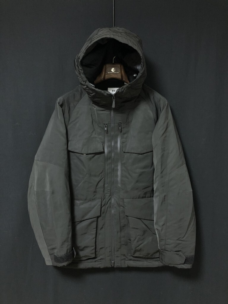 美品◆UNIQLO White Mountaineering 22AW　ハイブリッドダウン オーバーサイズパーカ メンズL ホワイトマウンテニアリング コラボ