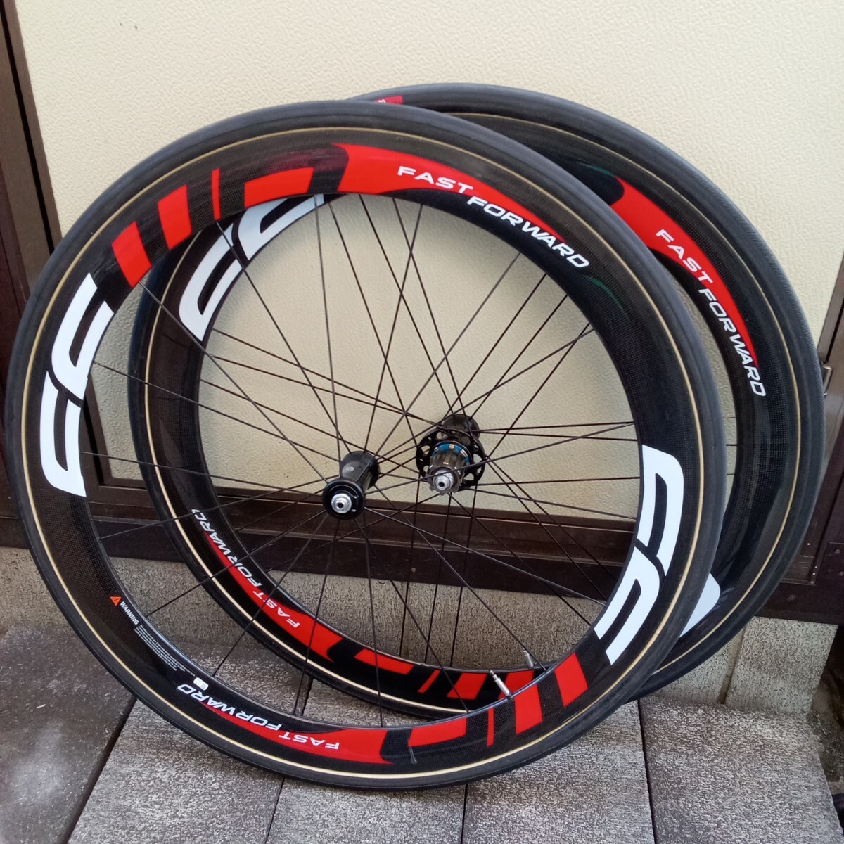 カンパ　BORA ONE カーボン チューブラー　カンパフリーボディ