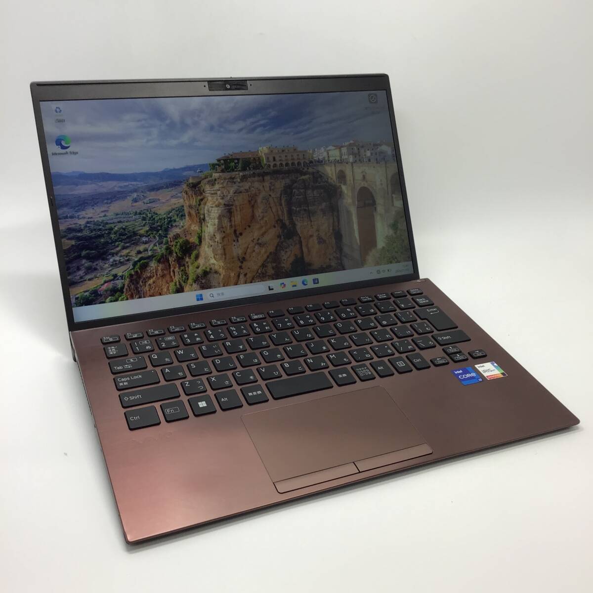 【VAIO】Pro PK VJPK21 / Core i7-1165G7/メモリ 32GB /SSD 1TB /14インチ / WEBカメラ / 生体認証 /Win11 Pro /ACなし ［0507]