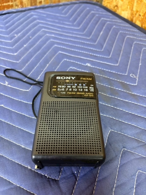 11-227 SONY ソニー コンパクトラジオ ICF-S10 