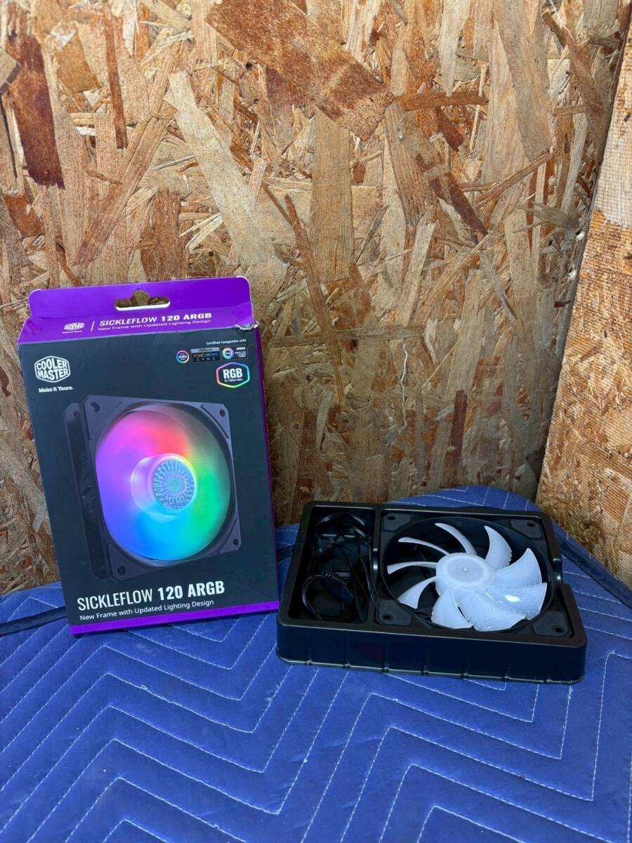 11-233 Cooler Master sickleflow 120 ARGB ケースファン
