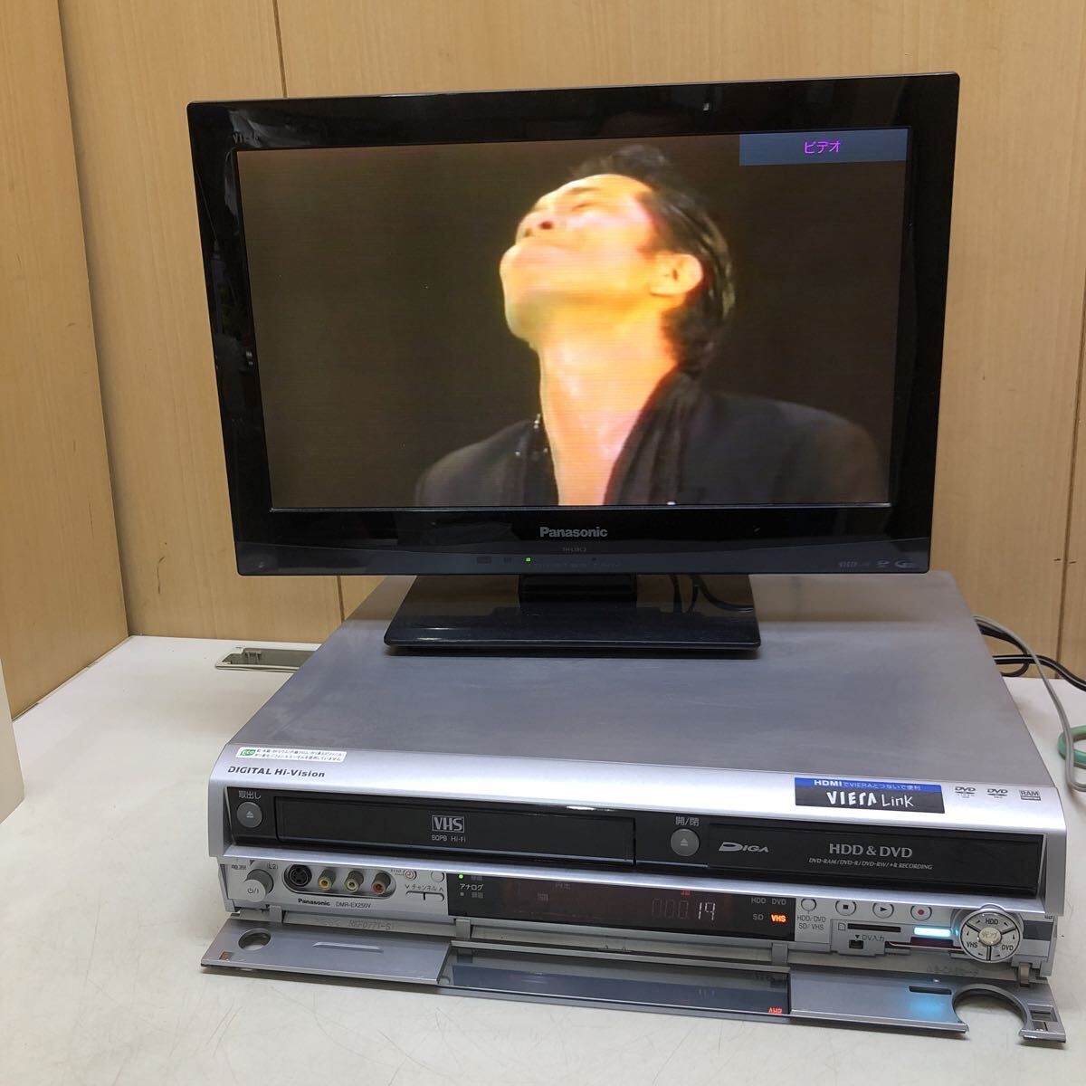 TK6344 パナソニック ビデオ一体型 DVDレコーダー DMR-EX250V 　 DVD、HDD、ビテオ再生OK 中古品　0120