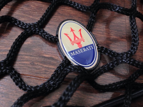 マセラティ　グランツーリズモ・クアトロポルテ・ギブリ　オプション トランクネット