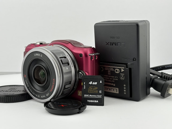 ★極上美品★パナソニック Panasonic LUMIX DMC-GF5 / LUMIX G X VARIO 14-42mm F3.5-5.6 ASPH. POWER O.I.S. H-PS14042 #0122-9 1313a