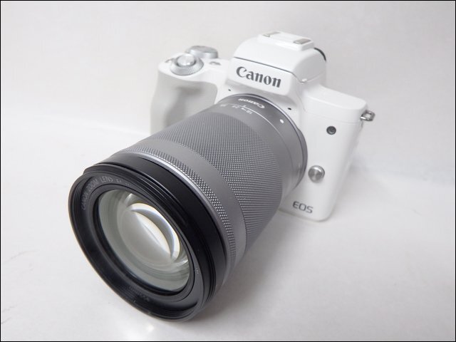 美品 Canon/キャノン◆EOS Kiss M/ミラーレス一眼◆4K Wi-Fi・Bluetoot対応 タッチパネル EF-M18-150 IS STM レンズキット