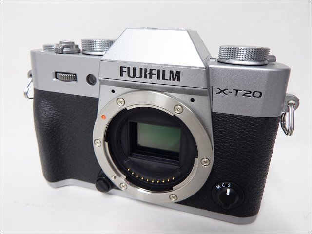 ショット数30枚!!FUJIFILM/富士フィルム◆ミラーレス一眼/X-T20◆ボディ 4K対応 Wi-Fi 富士フィルムXマウント系
