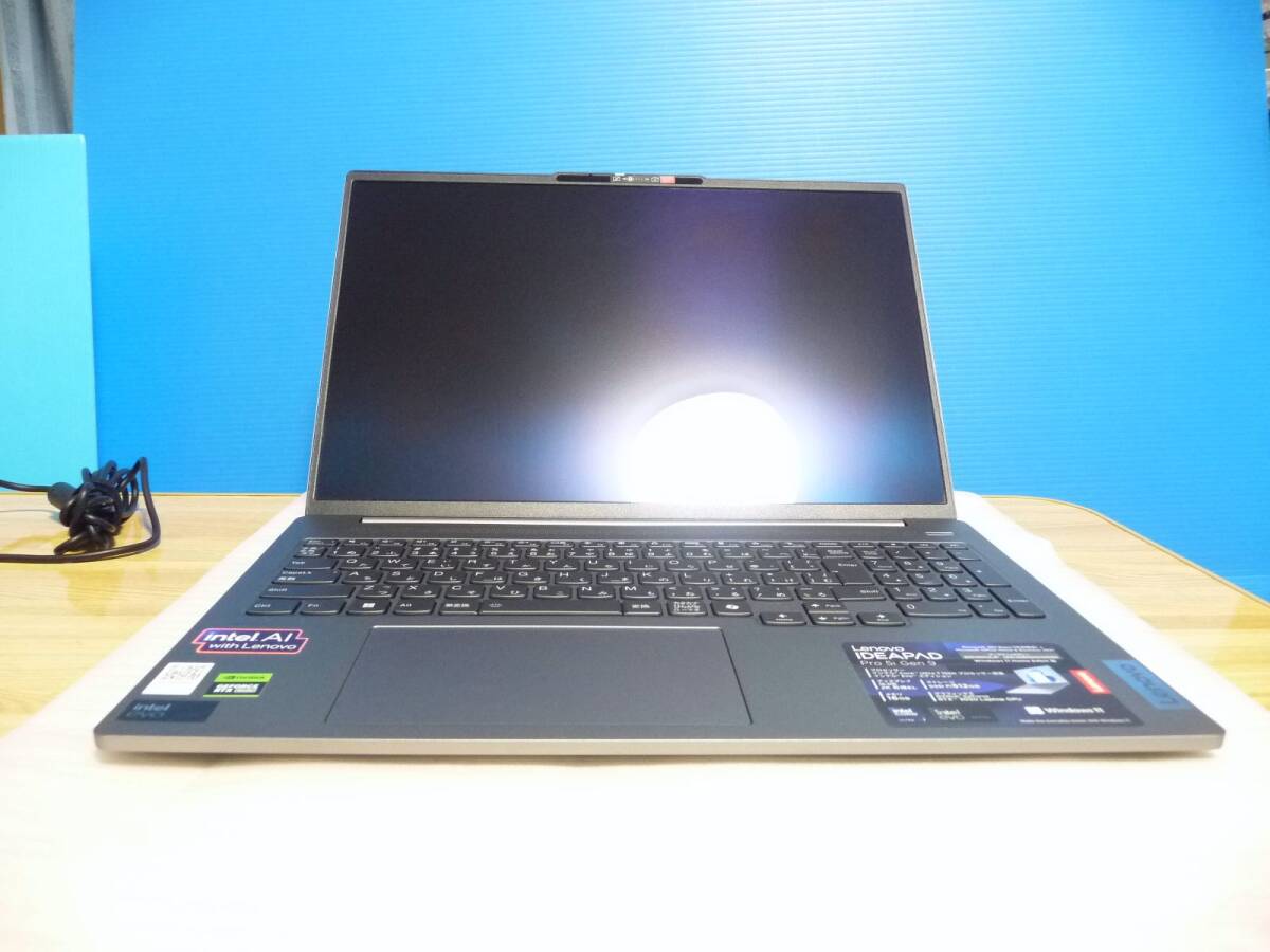 ◆展示美品 レノボジャパン Lenovo 16型ノート IdeaPad Pro 5i Gen9 【83D4001AJP】[Ultra7/512GB/16GB/有機EL/RTX3050/120Hz/Office] 保付