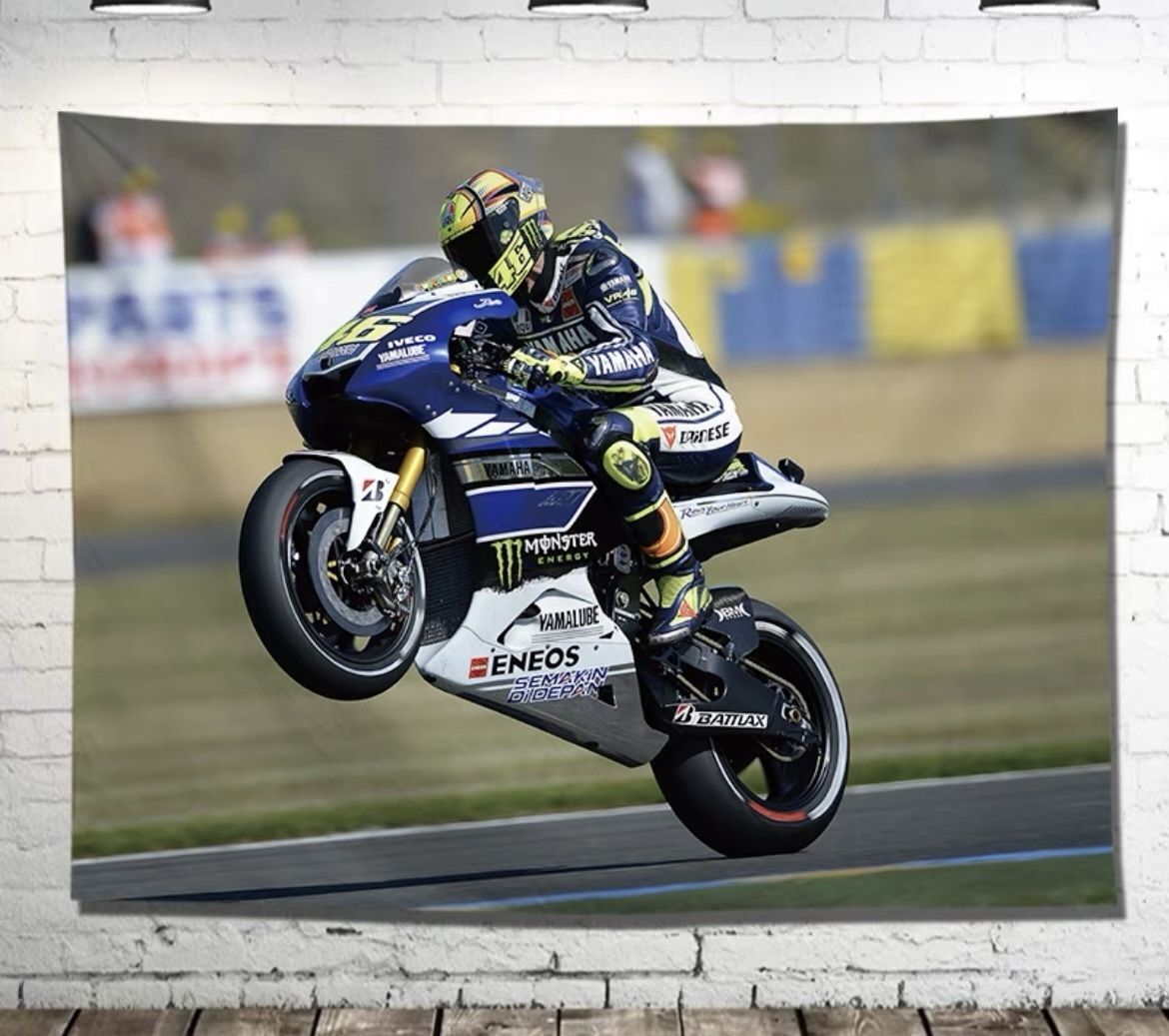 ★アウトレットセール★ 新品 100 x 70 cm 壁掛け #46 バレンティーノ・ロッシ VR46 MotoGP RACING YZF-R1M オートバイ関連グッズ