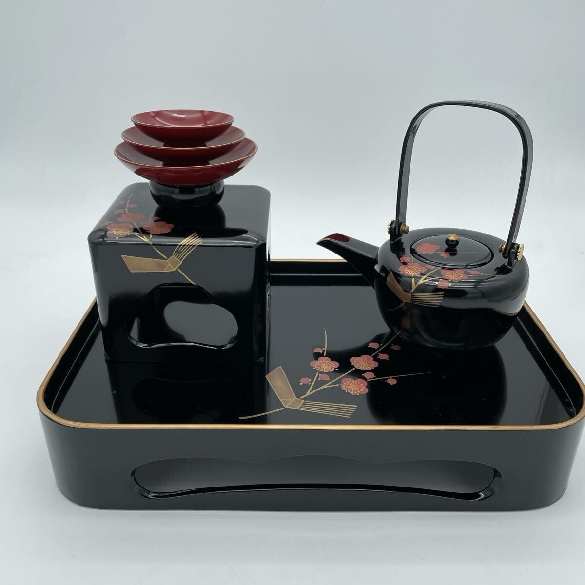 輪島型　四ッ揃　結梅　お屠蘇 漆器 松竹梅 銚子 盃台 屠蘇器 酒器　特選漆器　お正月　祝い　②