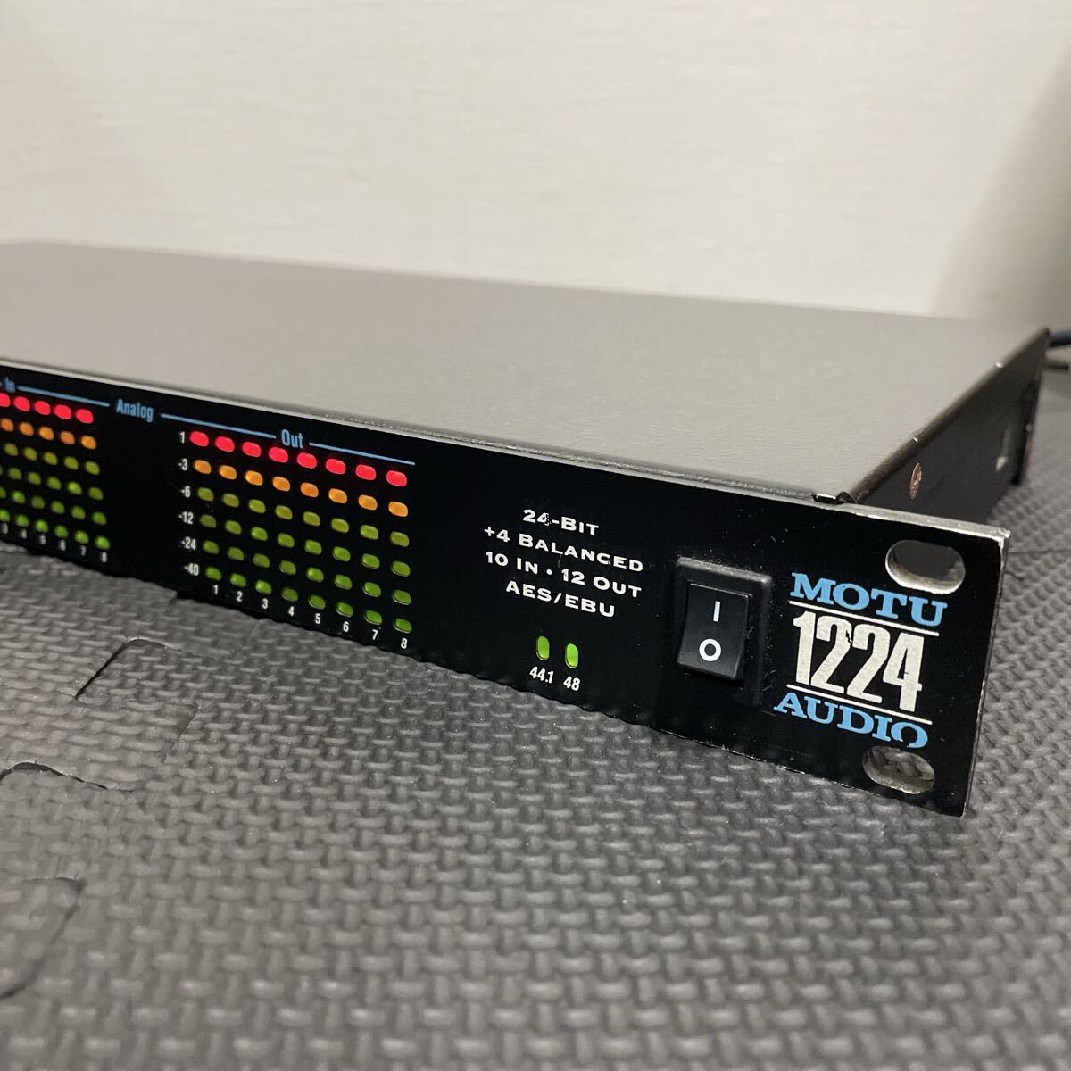 ③MOTU 1224 AUDIO 24bit AES/EBU対応 オーディオインターフェース 通電OK インジケーター点灯 現状品 名機 Mark of the Unicorn