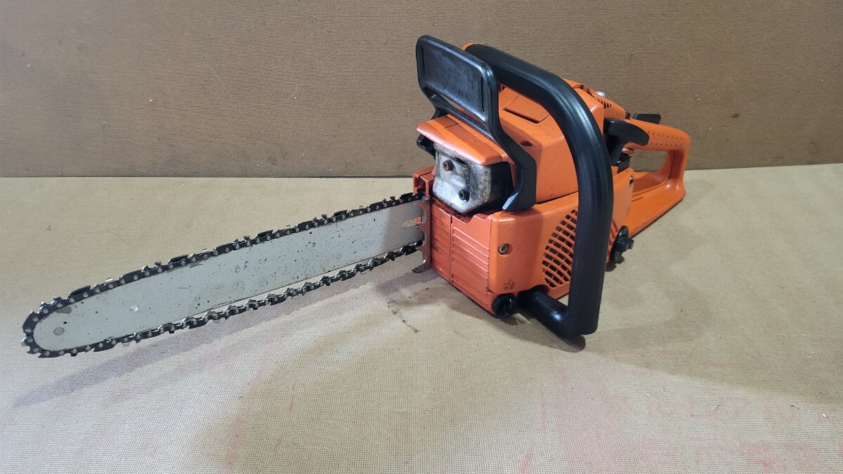 マキタ MDE335 チェーンソー エンジンチェーンソー 切断機 木材 山林 実働 中古品