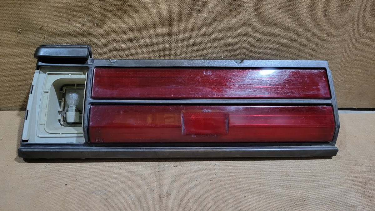 日産 430 セドリック 左 テールライト テールランプ 当時物 旧車 中古品 ジャンク