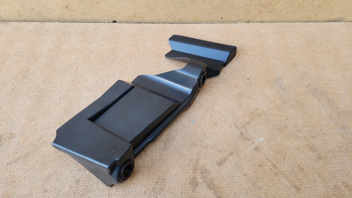 トヨタ 30系 中期 ヴェルファイア フロアエンド ダストパネル 黒