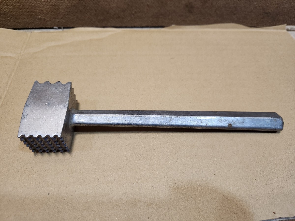 アルミ製 ミートハンマー ミートハンマー　肉叩き 肉たたき キッチン用品 調理器具