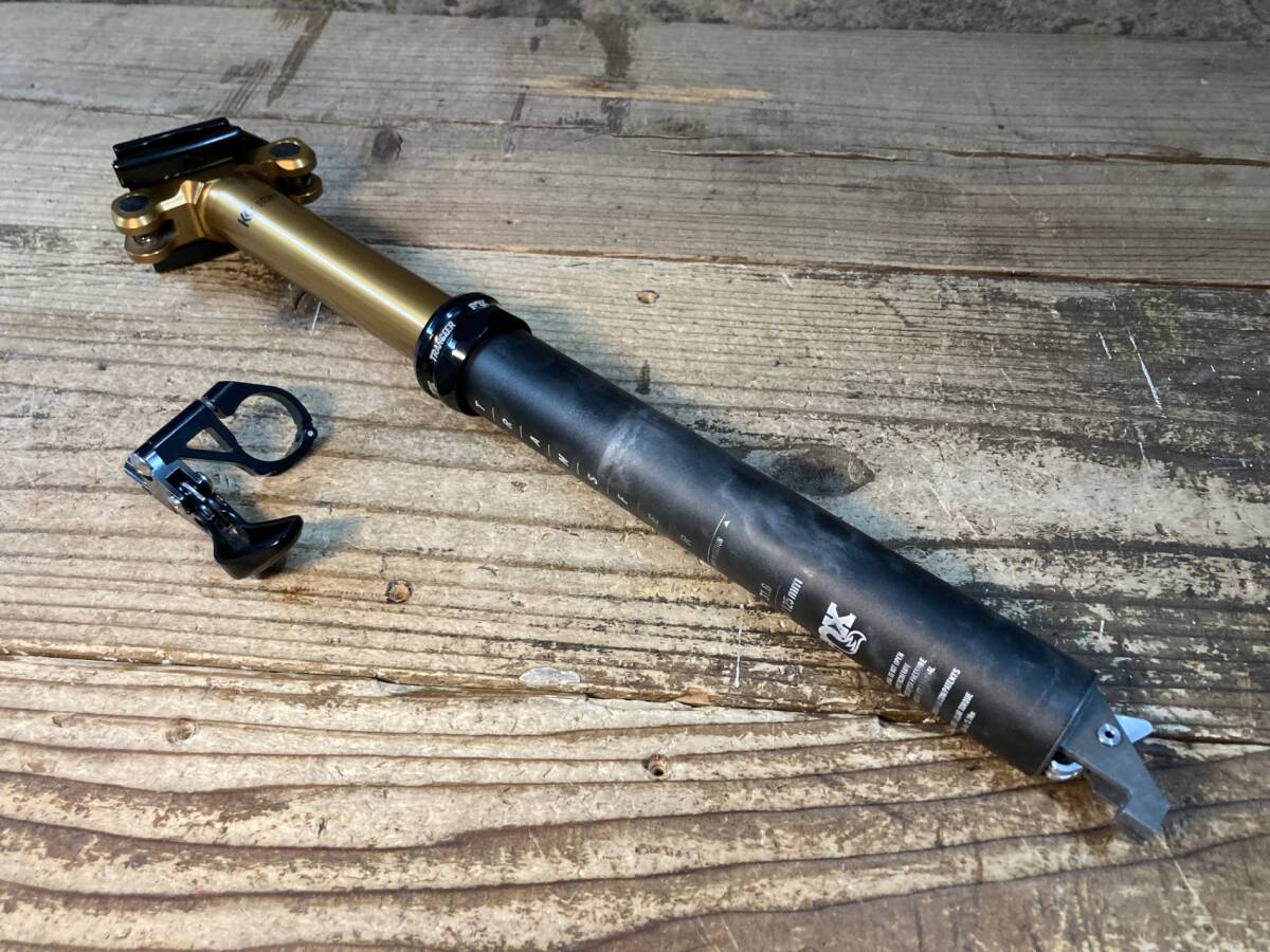 JU598 フォックス FOX TRANSFER KASHIMA COAT アルミ ドロッパーシートポスト Φ31.6 125mm