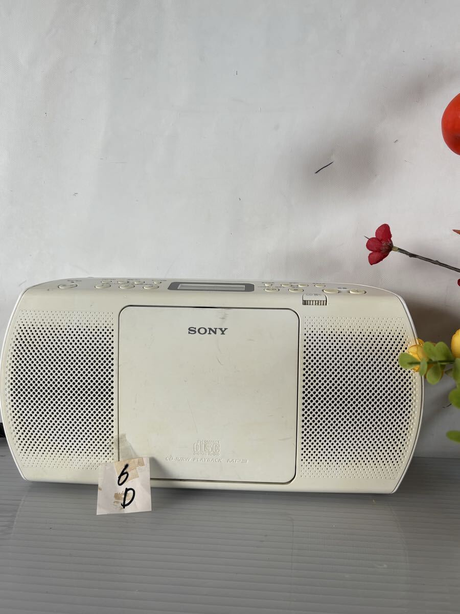 6/D SONY CDラジオ /ZS-E20CP 2014年製 FM/AM CDプレーヤー パーソナルオーディオシステム