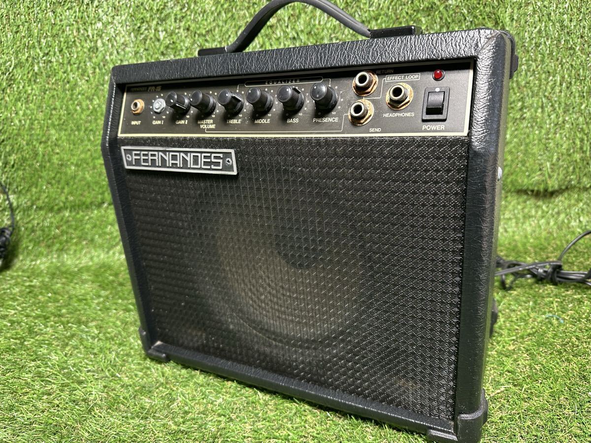 A176 FERNANDES フェルナンデス FR-15 ギターアンプ　通電確認済み