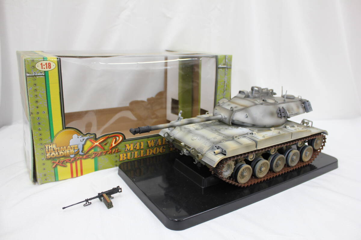 【未使用】 The Ultimate Soldier M41 Walker Bulldog Tank 1:18 フィギュア F92