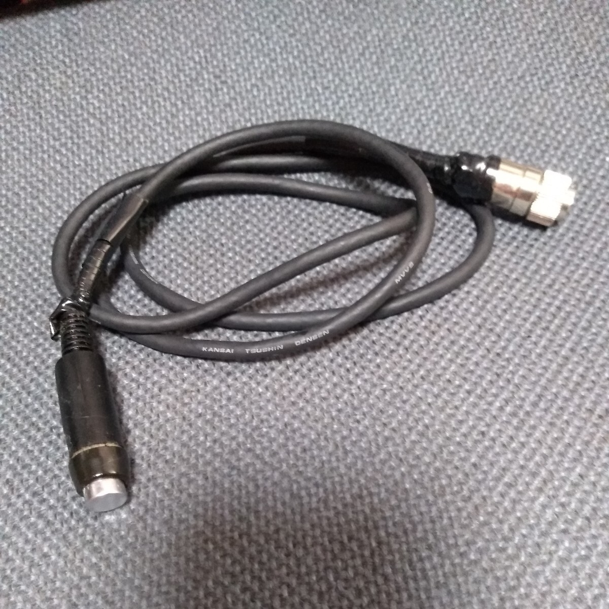 業務用カメラ・リターンケーブル　長さ約113センチ