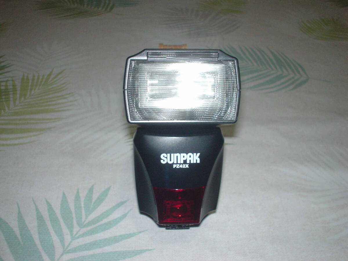 サンパック SUNPAK PZ42X ニコン用 【良品】