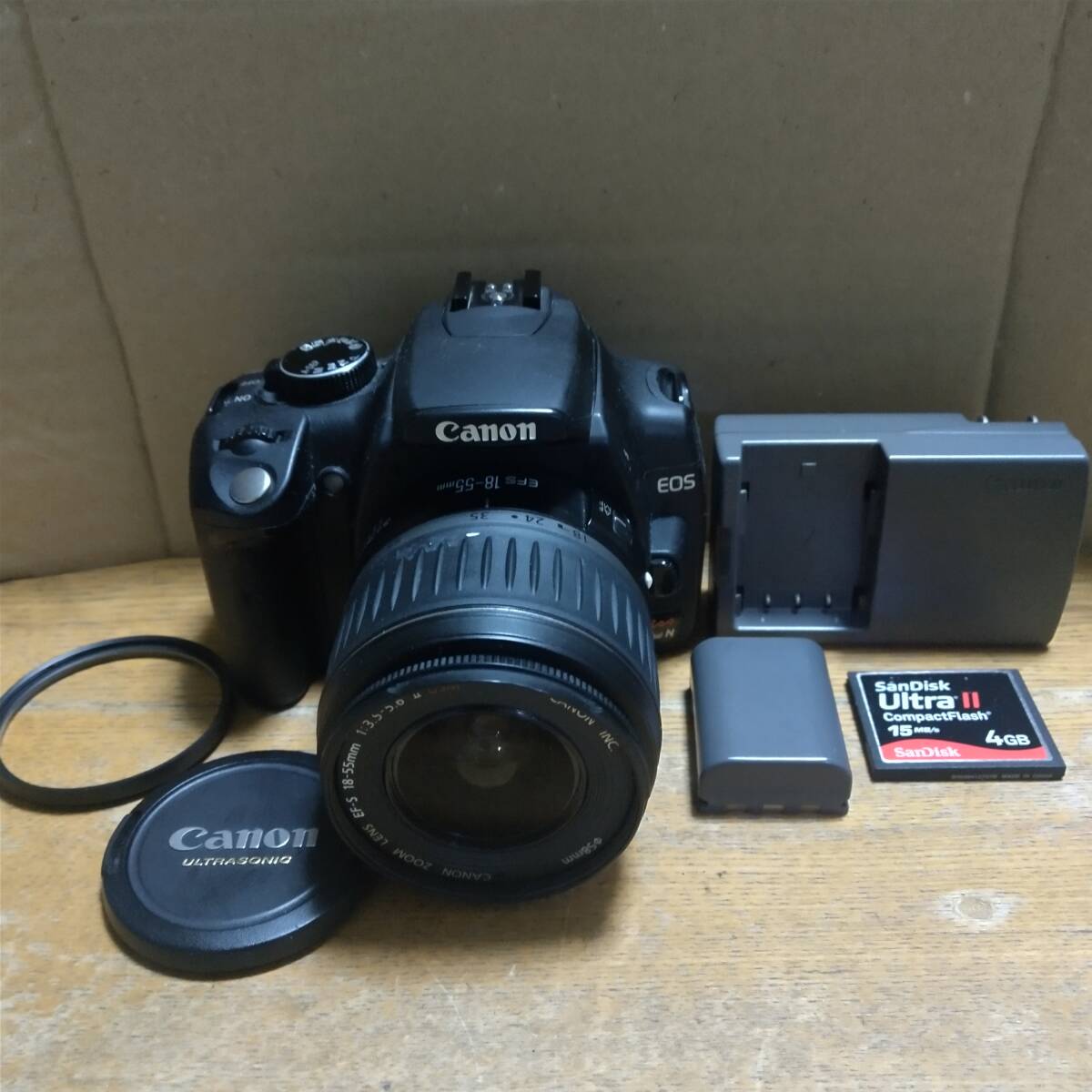 【良品中古】★キャノン Canon EOS Kiss Digital N/EF-S 18-55mm F3.5-5.6 Ⅱ USM デジタル一眼 レンズ付き 光学クリア動作品★