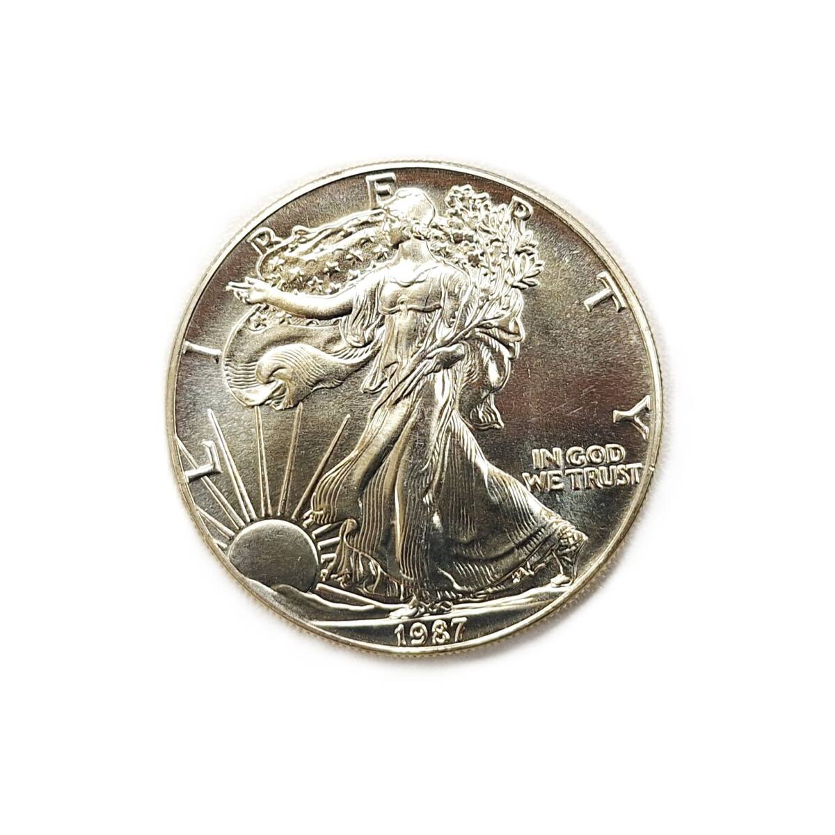 ◆　（極美品）アメリカン イーグル シルバー 1ドル コイン　◆