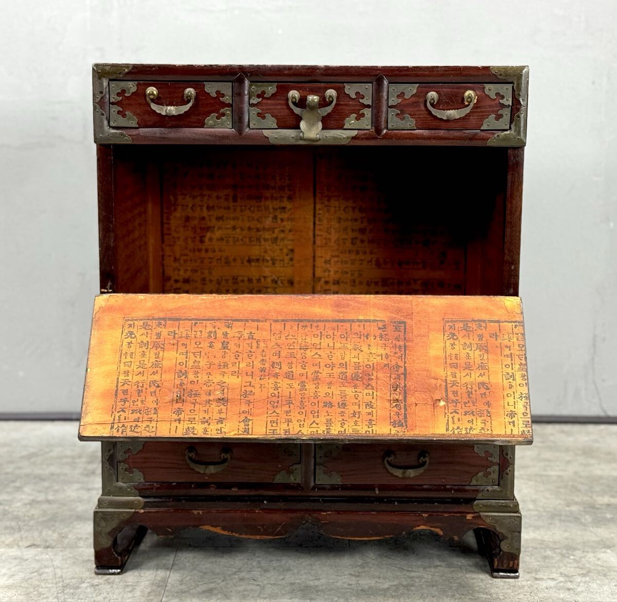 {$data['title']拍卖