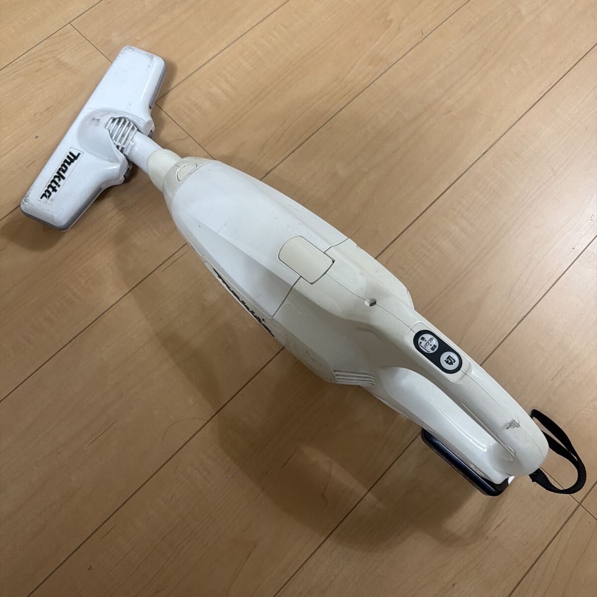 【中古】マキタ/makita★コードレスクリーナー★CL107FD
