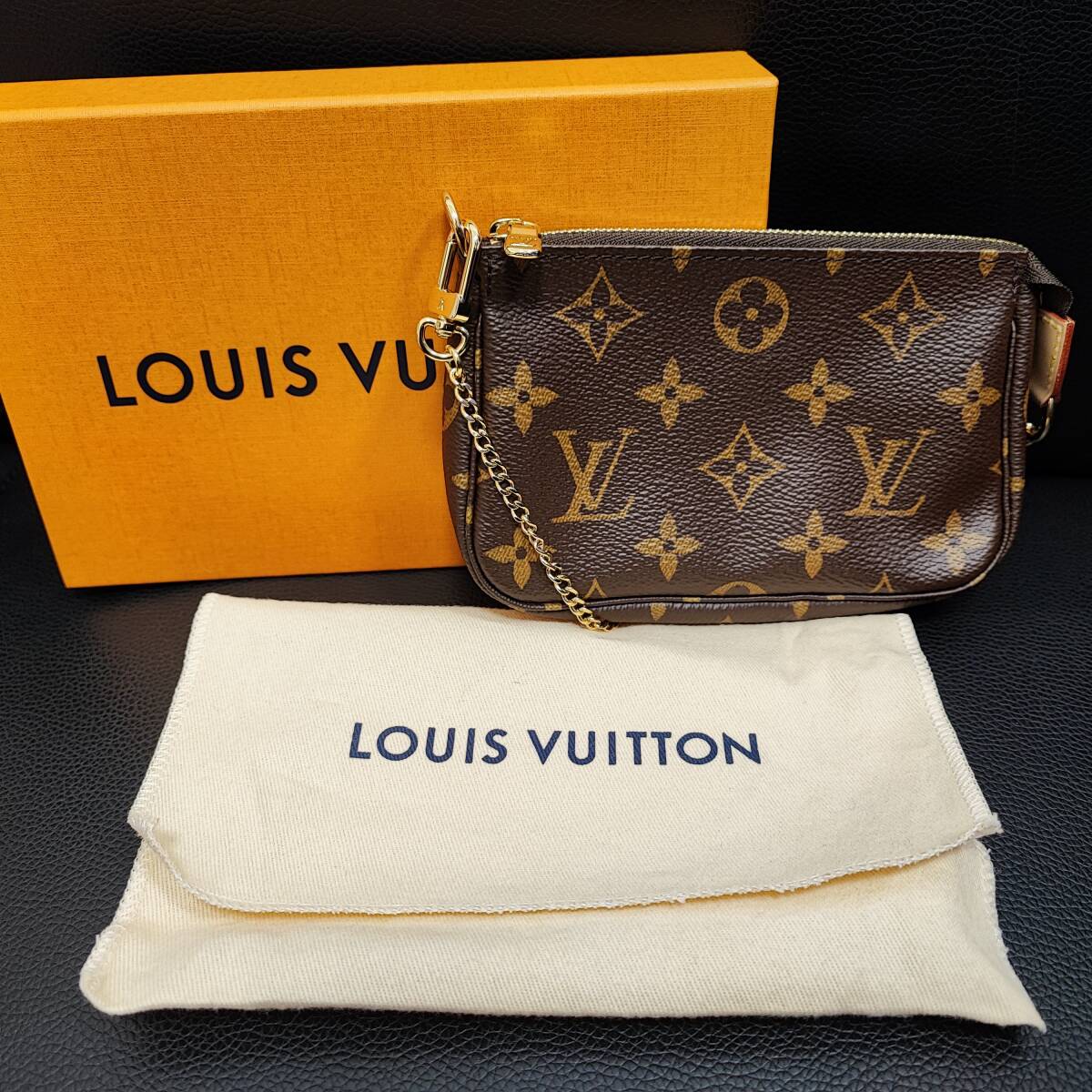 未使用品★25年製造★LOUIS VUITTON ルイヴィトン モノグラム ミニポシェット アクセソワール M58009 アクセサリーポーチ 鑑定付き出品