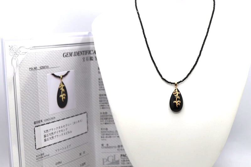 K18　オニキス/ダイヤモンド　0.05ct/ブラックスピネル　ネックレス　鑑別書付　アクセサリー