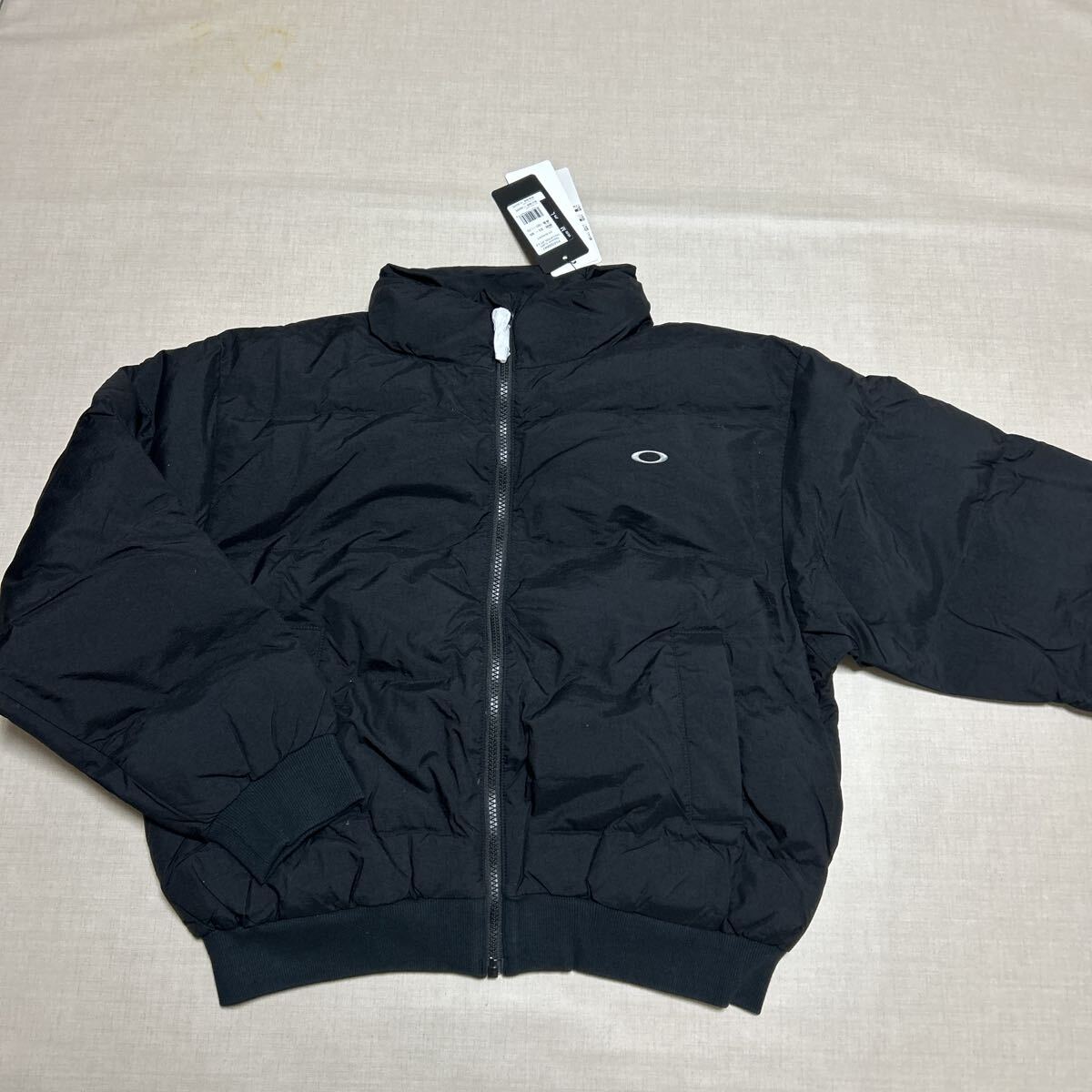 新品・未使用 OAKLEY 中綿ジャケット ◆ L ◆ FOA500647 ブラック オークリー